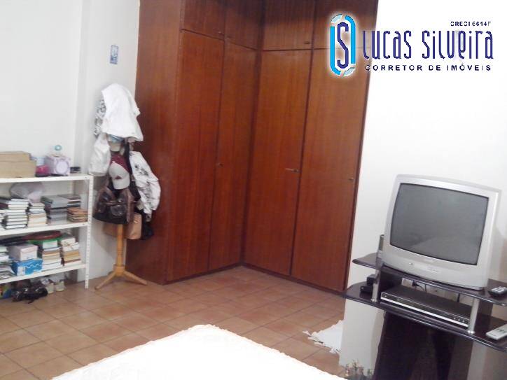 Apartamento à venda com 3 quartos, 135m² - Foto 18