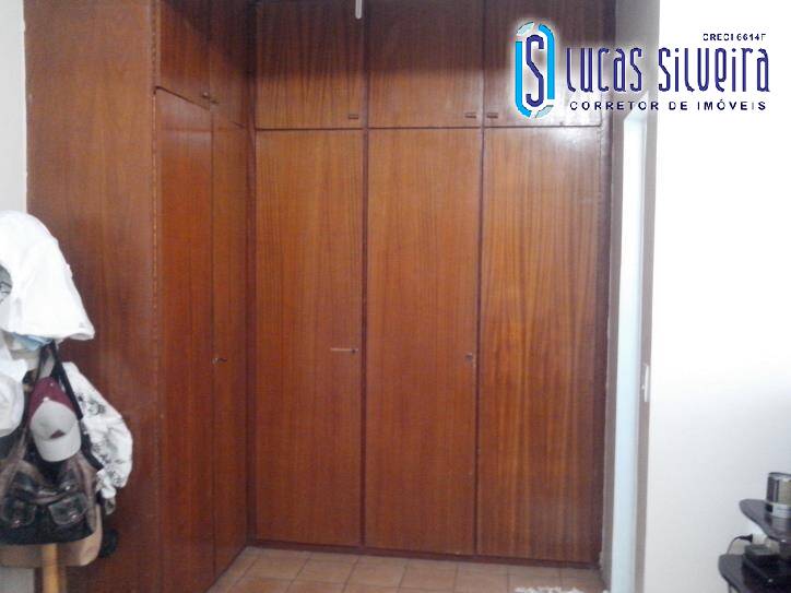 Apartamento à venda com 3 quartos, 135m² - Foto 19