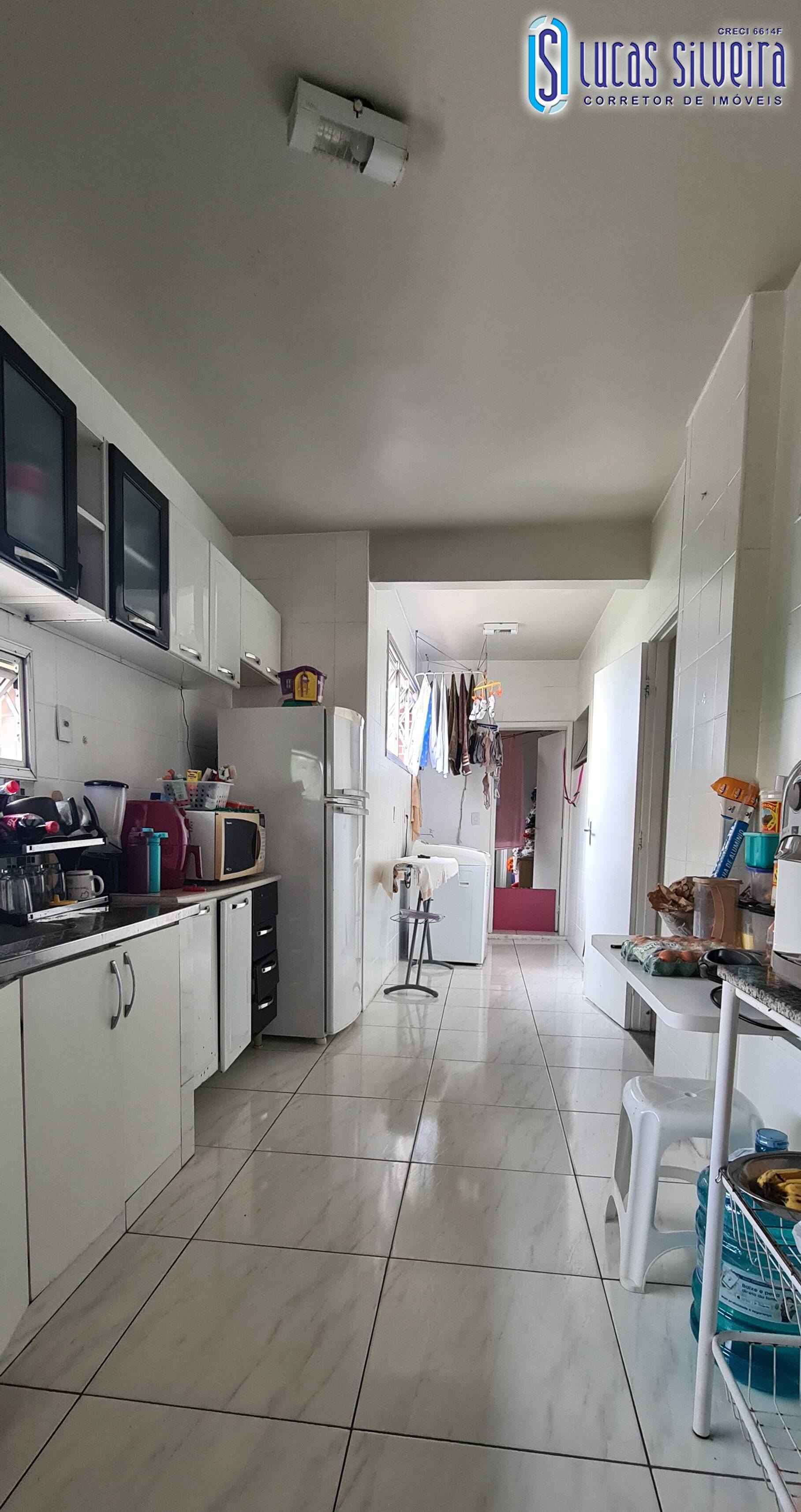 Apartamento à venda com 3 quartos, 135m² - Foto 27