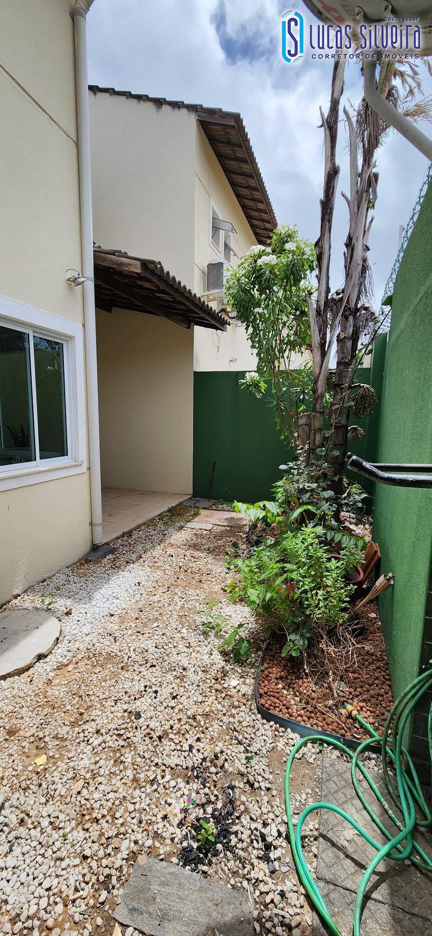 Casa de Condomínio à venda com 4 quartos, 199m² - Foto 31