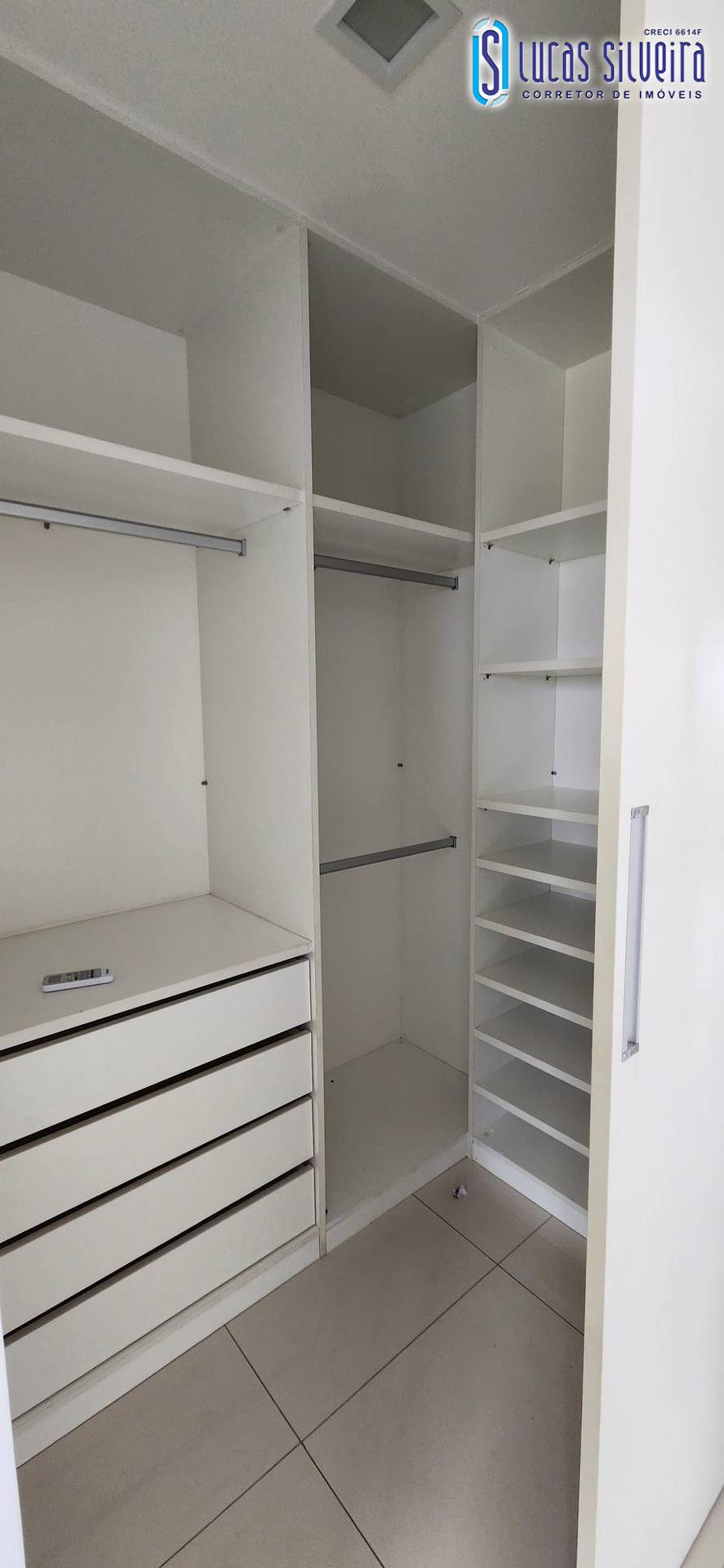 Apartamento à venda com 3 quartos, 248m² - Foto 32